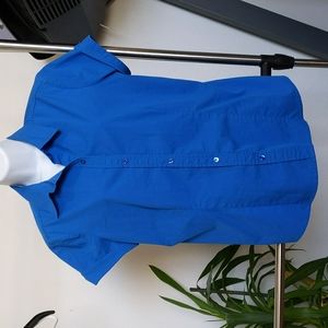 Button down short sleeve shirt